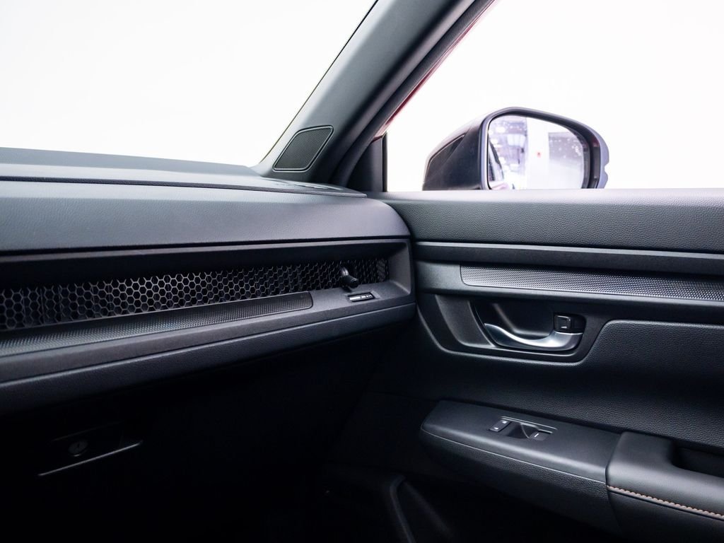 2025 Honda CR-V Sport-L - Photo 32