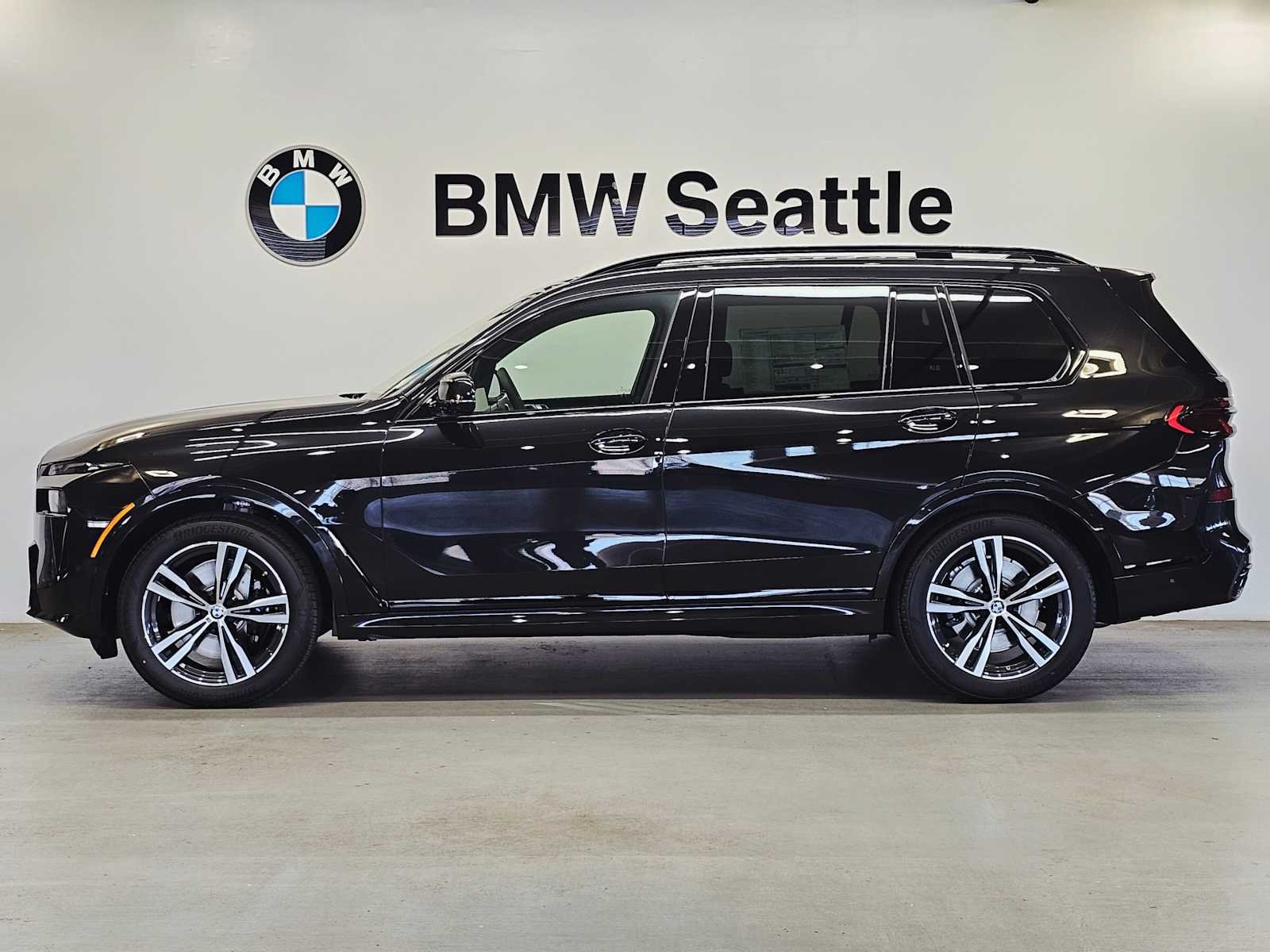 2026 BMW X7 40i - Photo 3