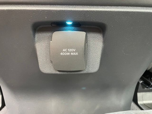 New 2026 Carbonized Gray Metallic Ford XLT image 55
