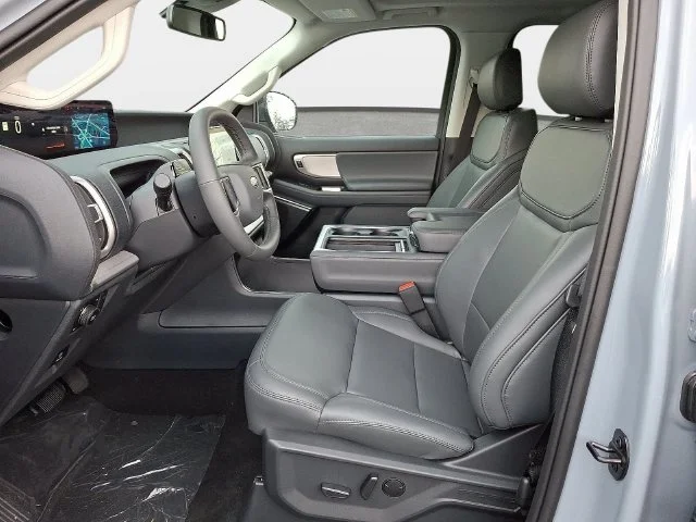 New 2026 Glacier Gray Metallic Tri-Coat Ford Active image 8
