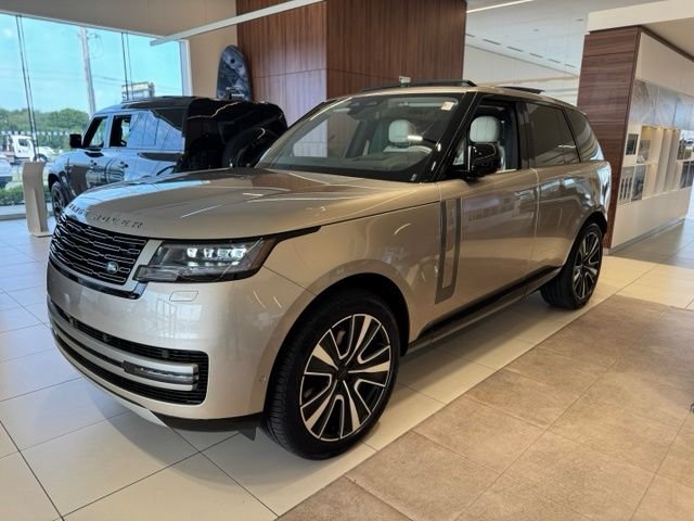 New 2026 Batumi Gold Land Rover SE image 1