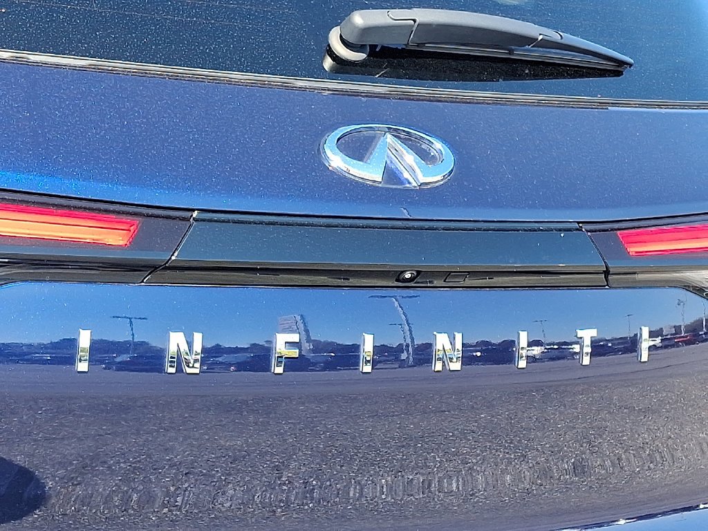 Used 2022 Blue INFINITI Autograph image 9