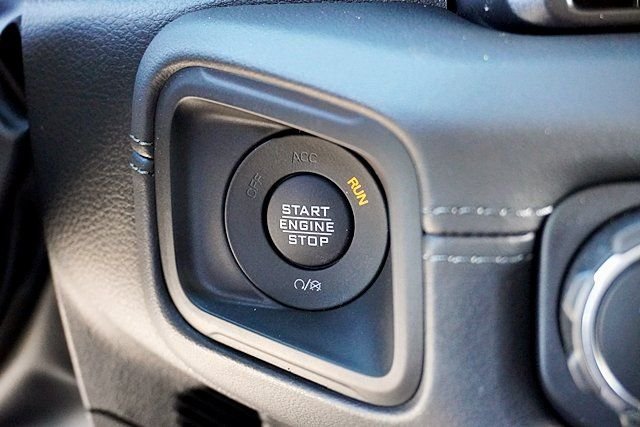 New 2026 Anvil Clear-Coat Exterior Paint Jeep Rubicon X image 38