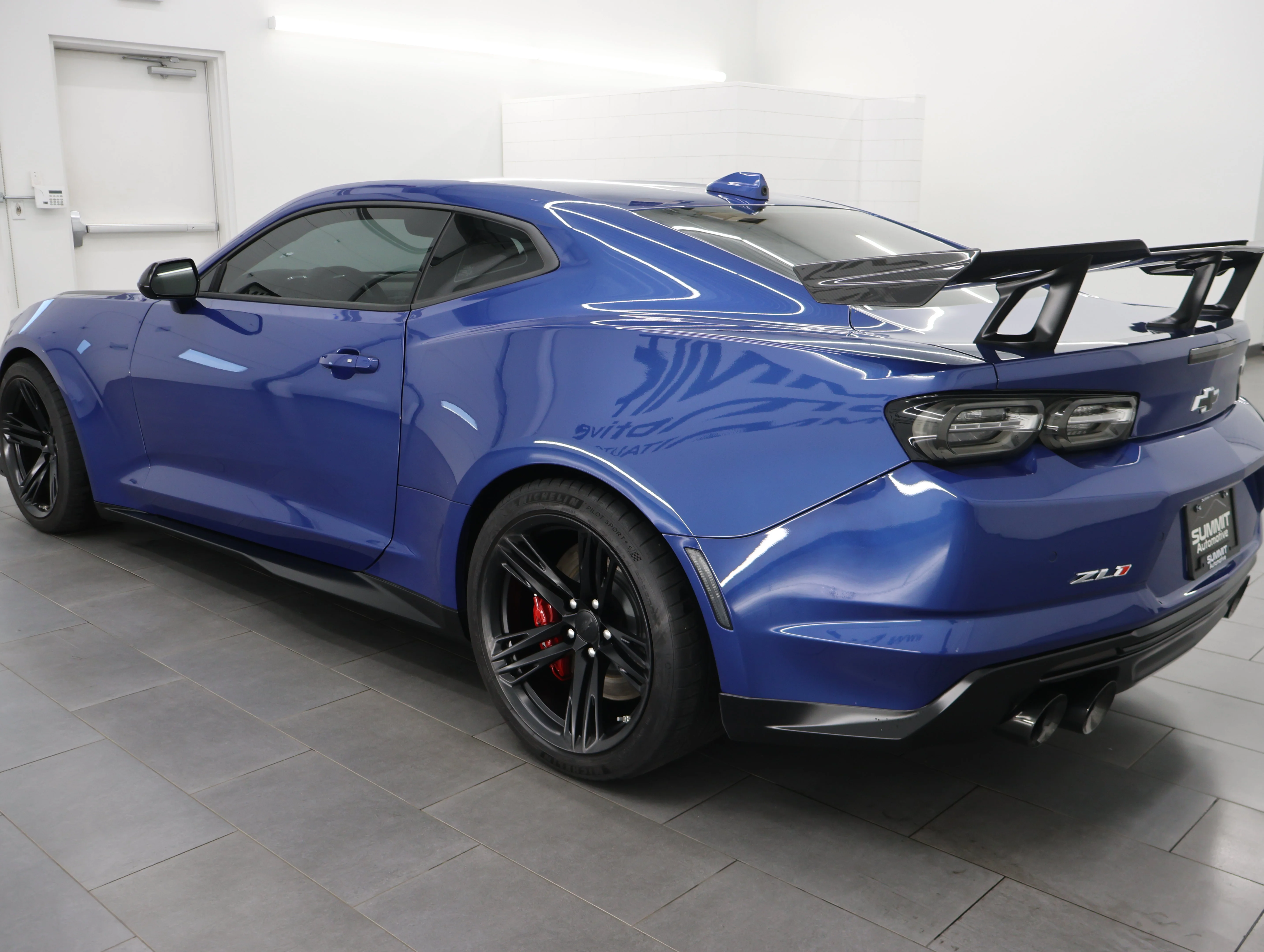 Used 2023 Riverside Blue Metallic Chevrolet ZL1 image 6