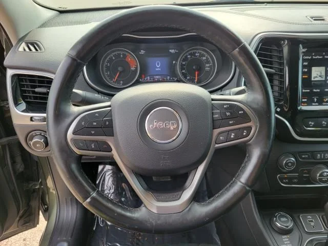 Used 2019 Green Jeep Limited image 23