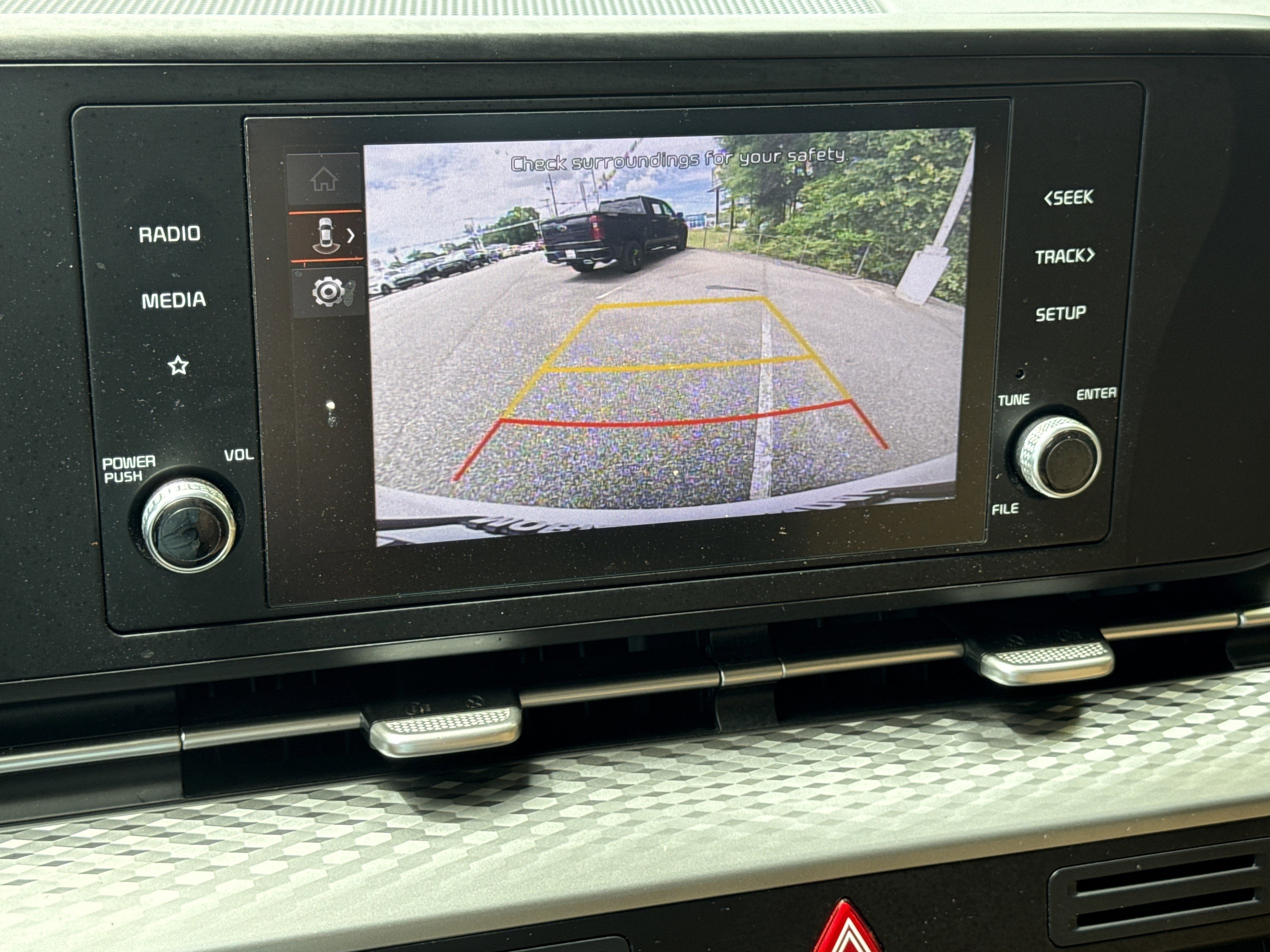 Used 2024 Snow White Pearl Kia LX image 30