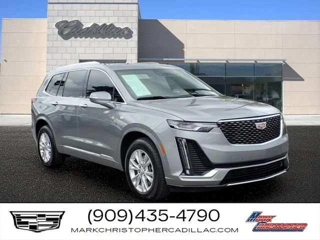 2025 Cadillac XT6 Luxury