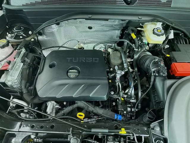 New 2026 Mosaic Black Metallic Chevrolet RS image 31