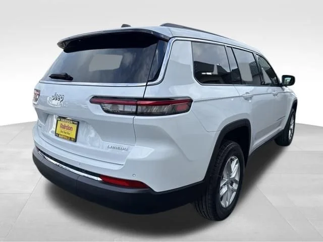 New 2026 Bright White Clear-Coat Exterior Paint Jeep Laredo image 7