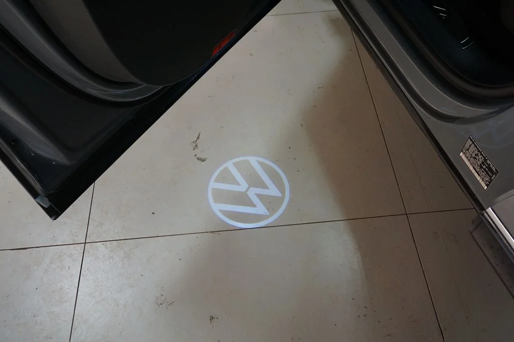 New 2026 Pure Gray Volkswagen SEL image 29