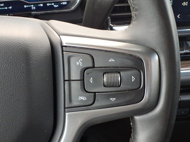 Certified Used 2025 Summit White Chevrolet LT DRW image 20