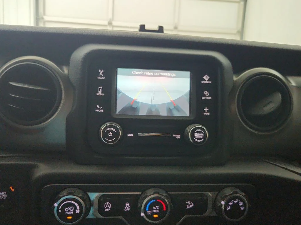 Used 2018 White Jeep Unlimited Sport image 28