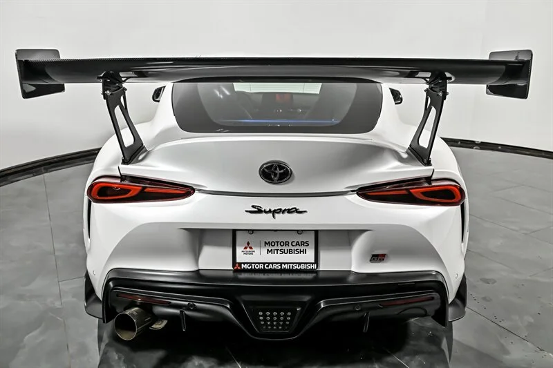 Used 2023 Absolute Zero Toyota 3.0 Premium **MODDED** image 8