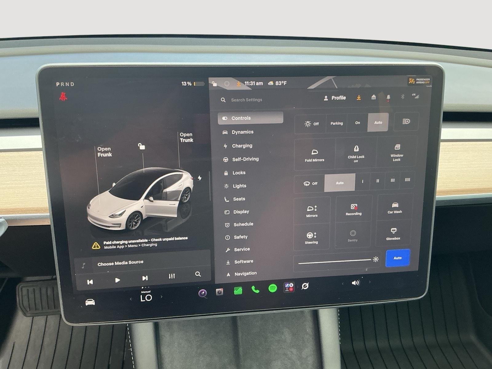 Used 2022  Tesla Long Range image 17