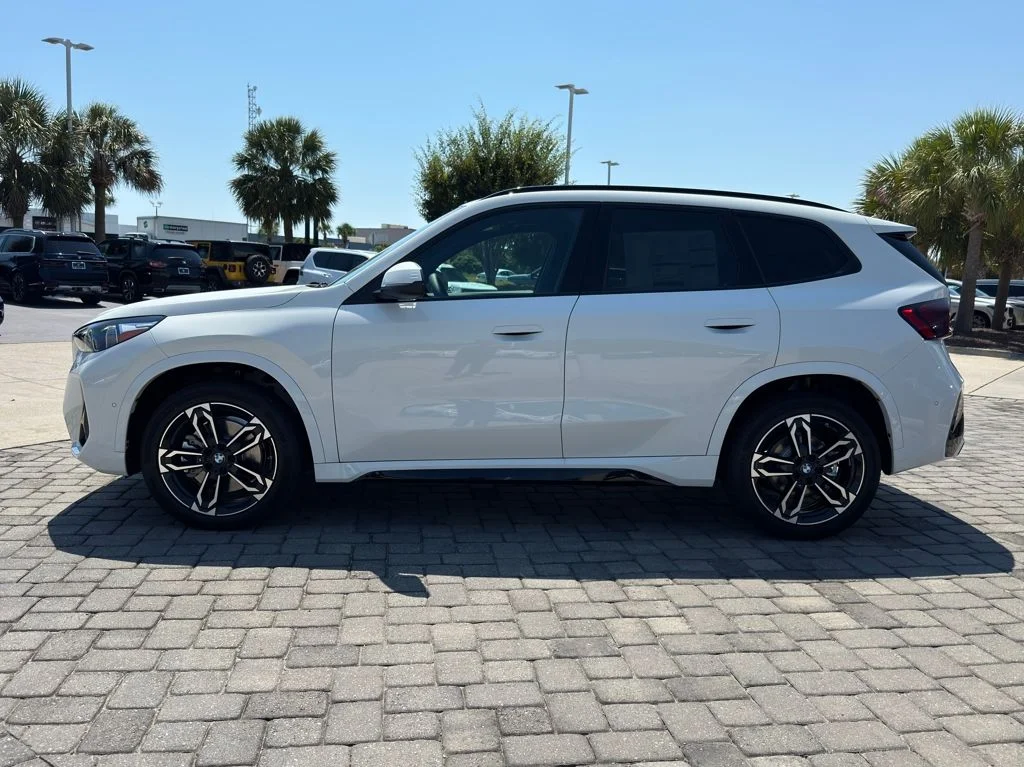 2026 BMW X1 28i - Photo 12