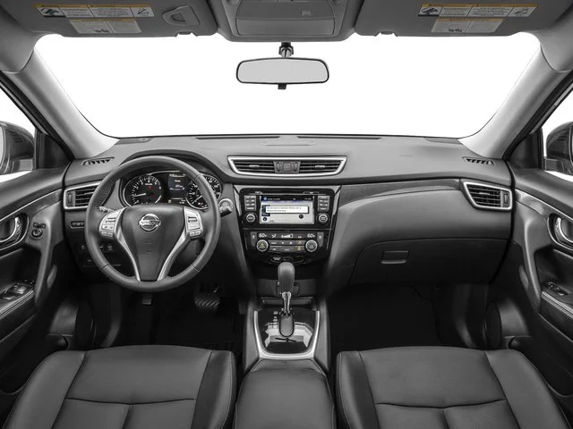 Used 2016 Gun Metallic Nissan SL image 10