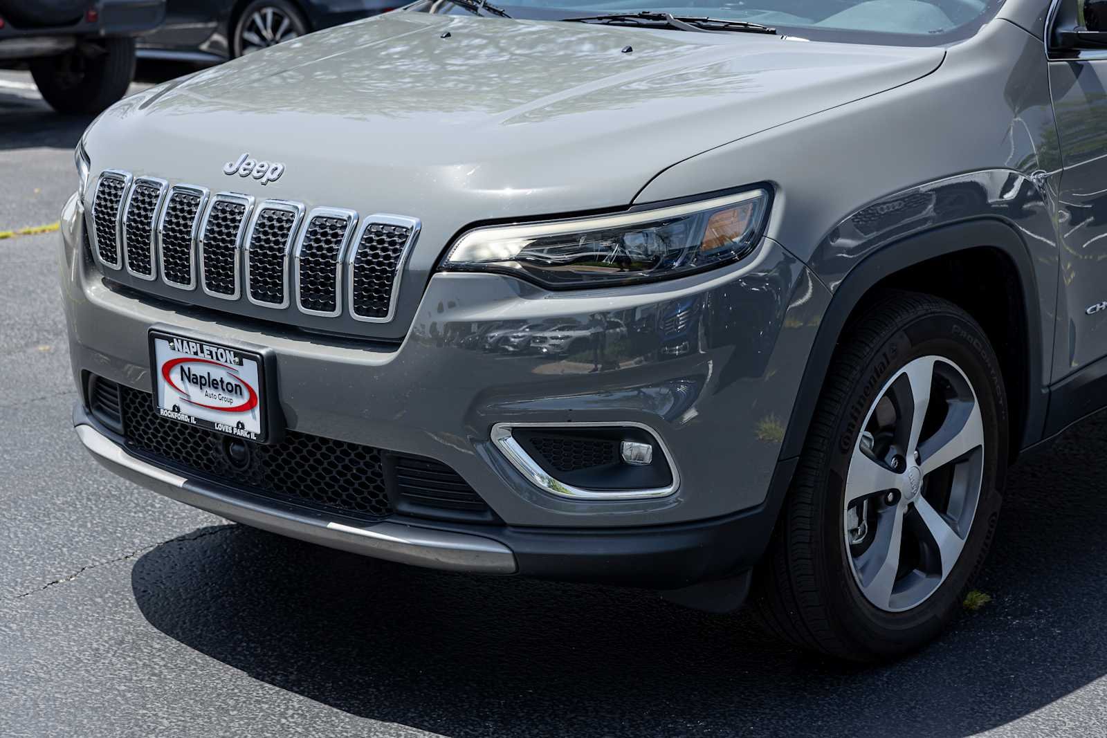 Used 2022 Sting-Gray Clearcoat Jeep Limited image 39
