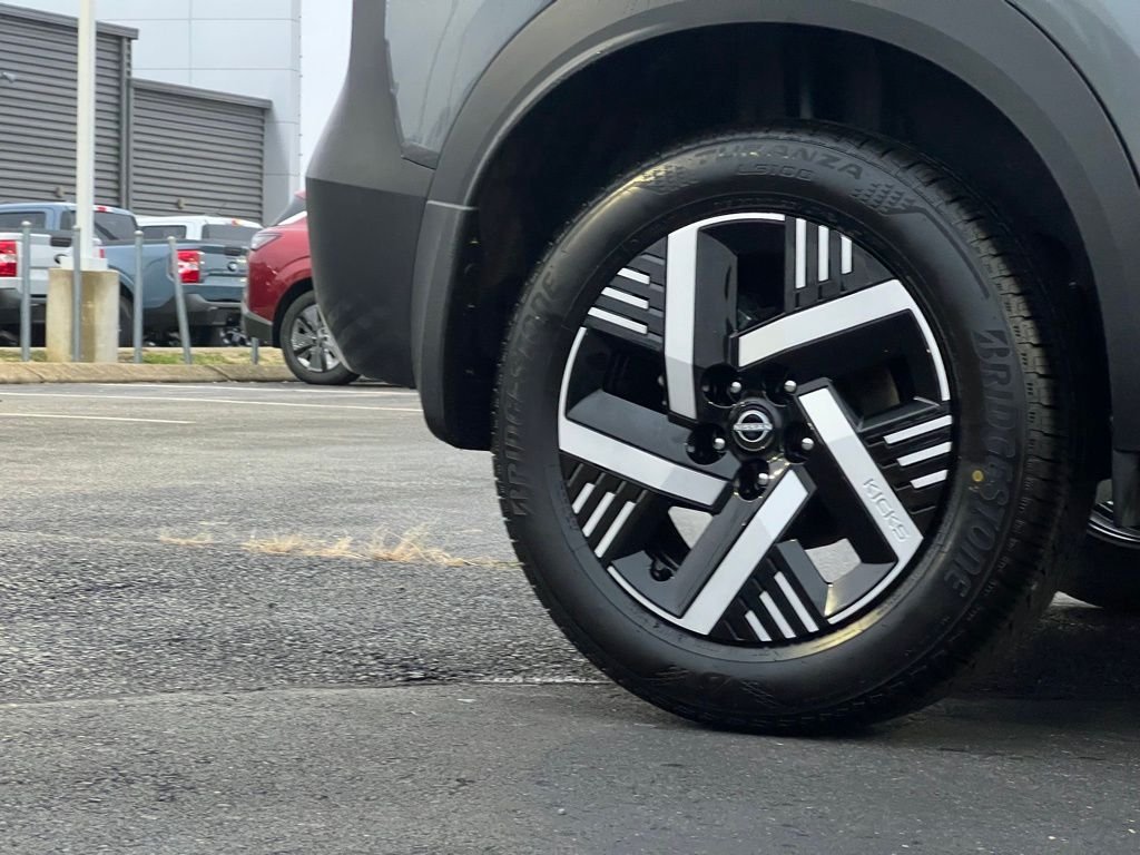 New 2026 Gun Metallic Nissan SV image 31