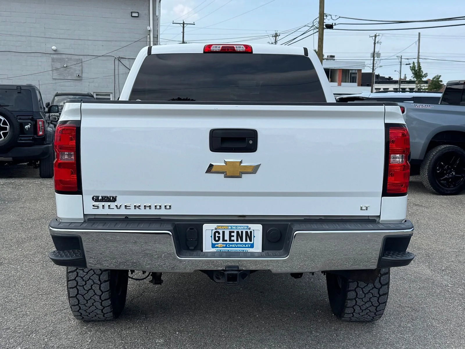 Used 2018 White Chevrolet LT image 5