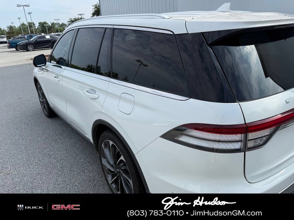 Used 2020 White Lincoln Reserve image 5