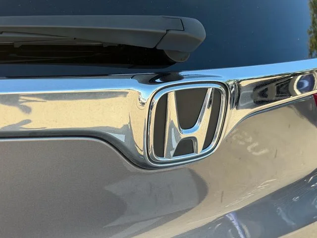 Used 2018 Gray Honda Touring image 15
