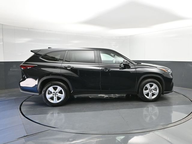 Used 2025 Black Toyota LE image 15