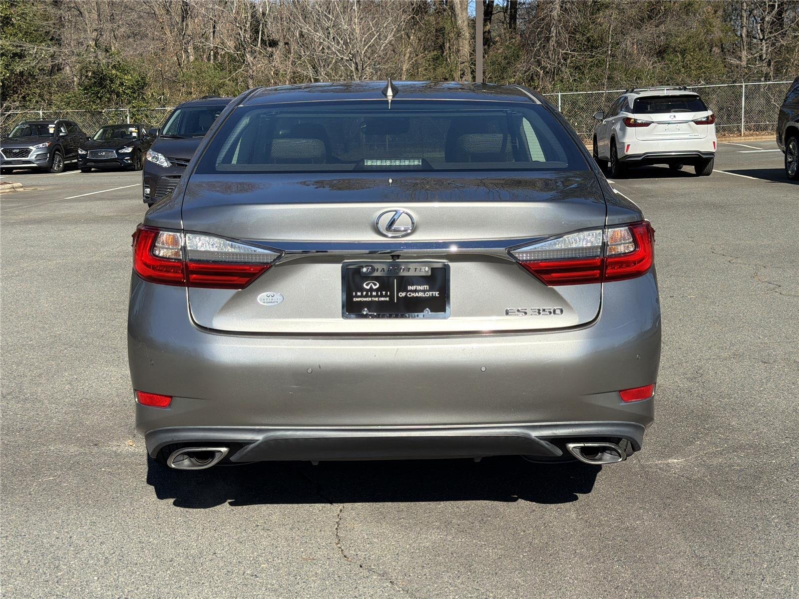 Used 2018  LEXUS  image 31