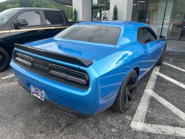 Used 2016 Blue Dodge R/T Shaker image 3