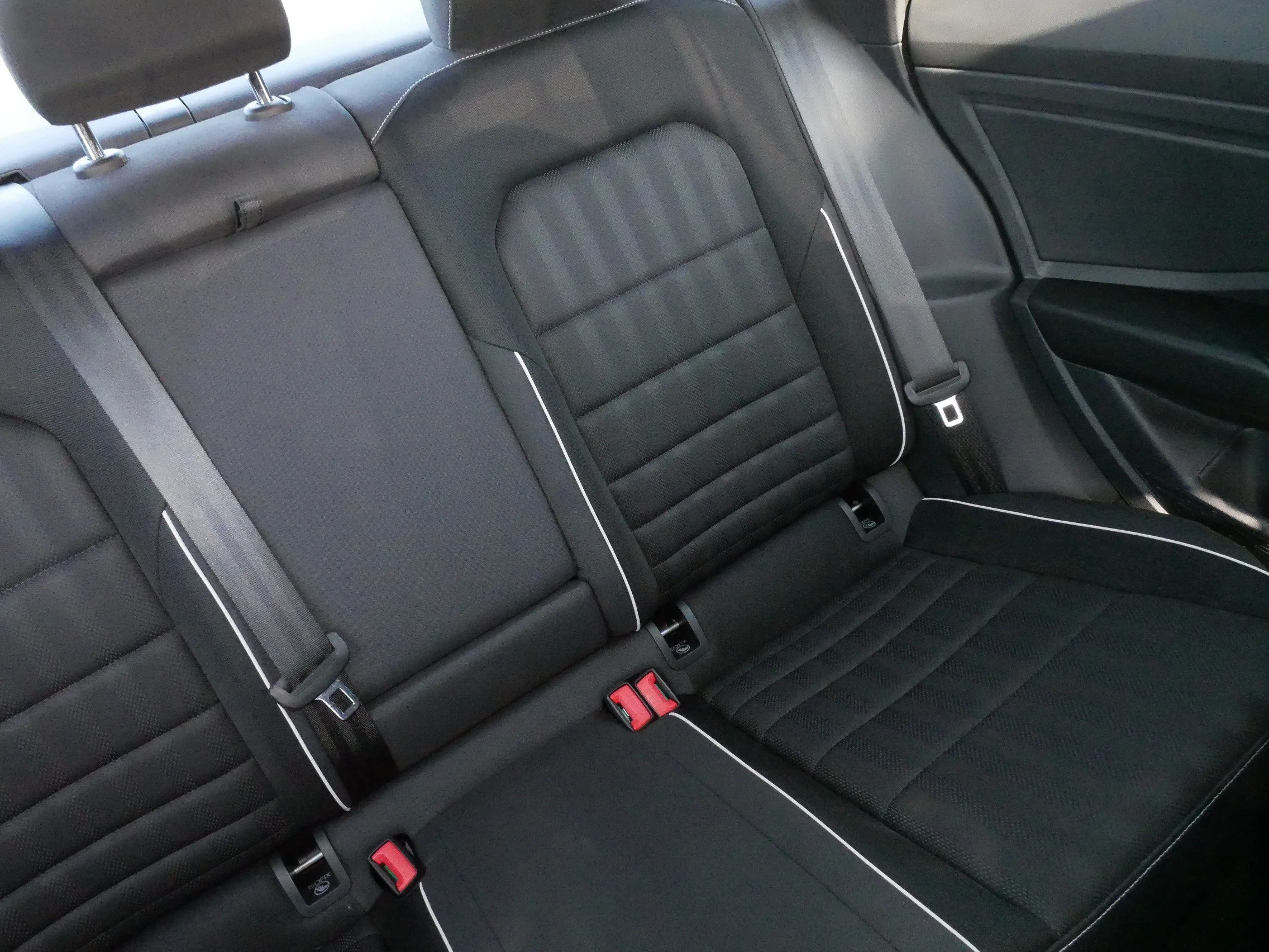 Certified Used 2024 Pyrite Silver Metallic Volkswagen Sport image 14
