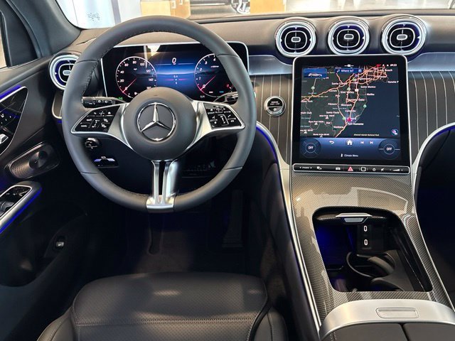 New 2026 Black Mercedes-Benz GLC 300 image 42