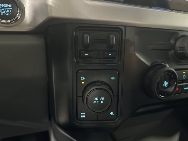 New 2027 Black Ford XLT image 27