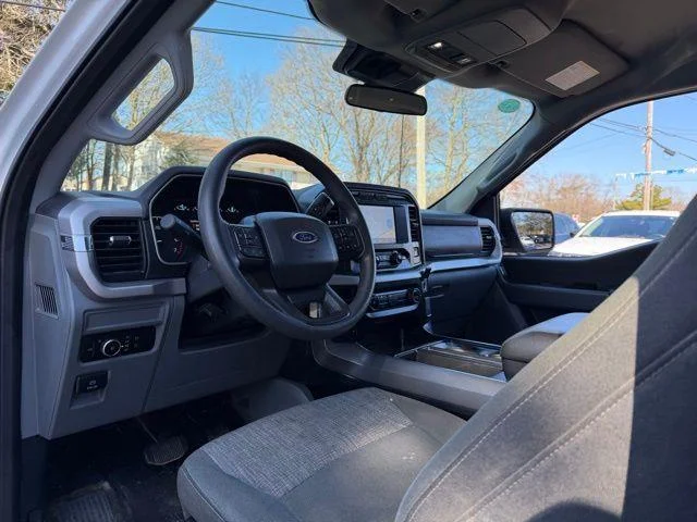 Used 2023 White Ford XLT image 21
