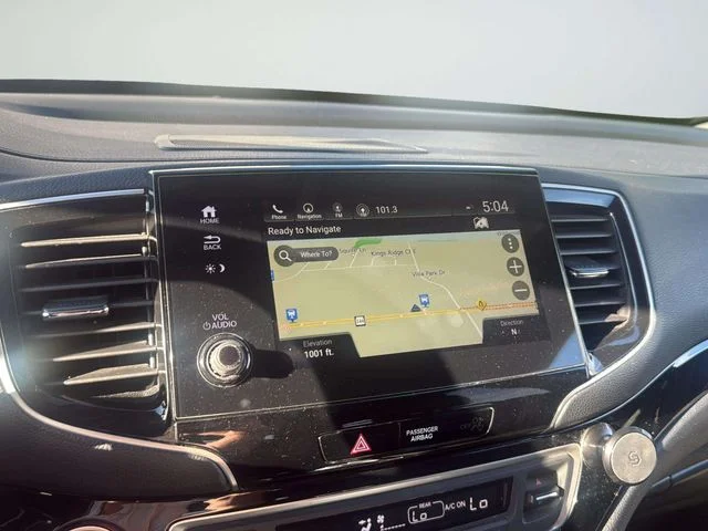 Used 2020 Gray Honda Touring image 14