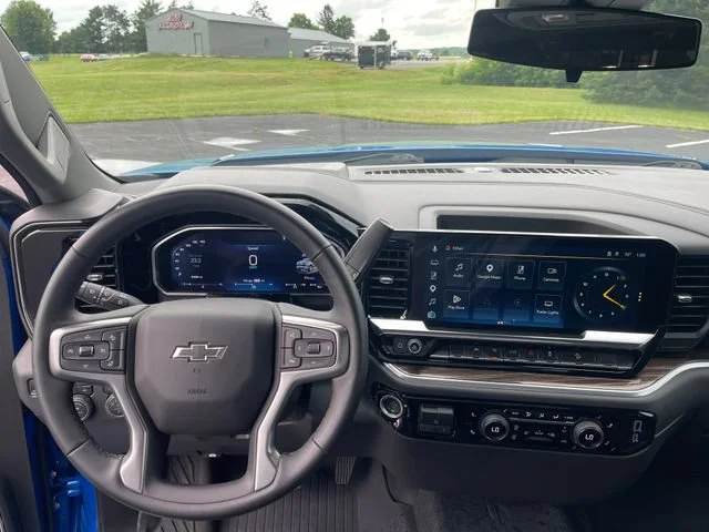 Used 2026 Riptide Blue Metallic Chevrolet RST image 14