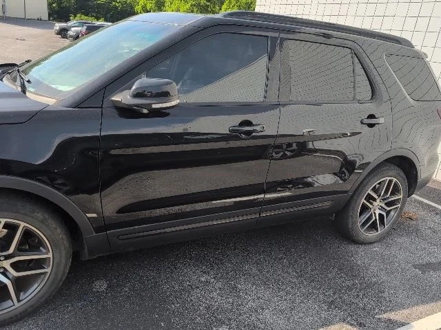 Used 2017 Black Ford Sport image 5