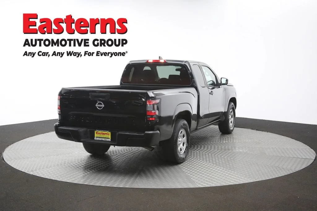 Used 2022 Black Nissan S image 37