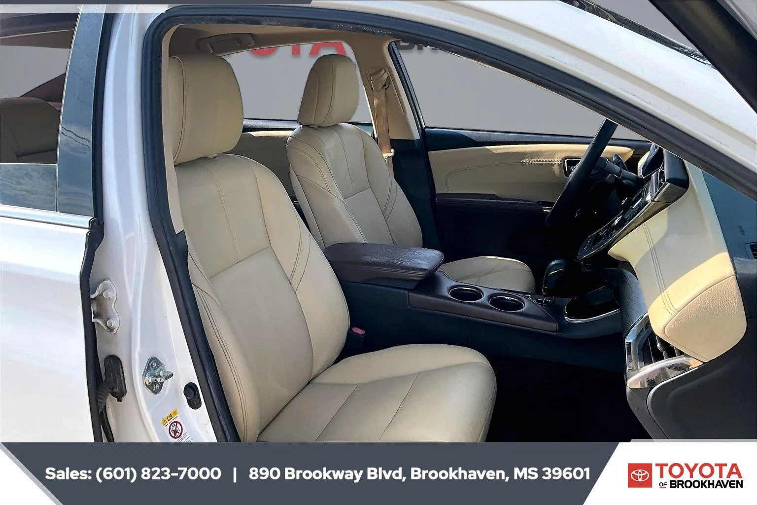 Used 2016 Blizzard Pearl Toyota XLE Plus image 6