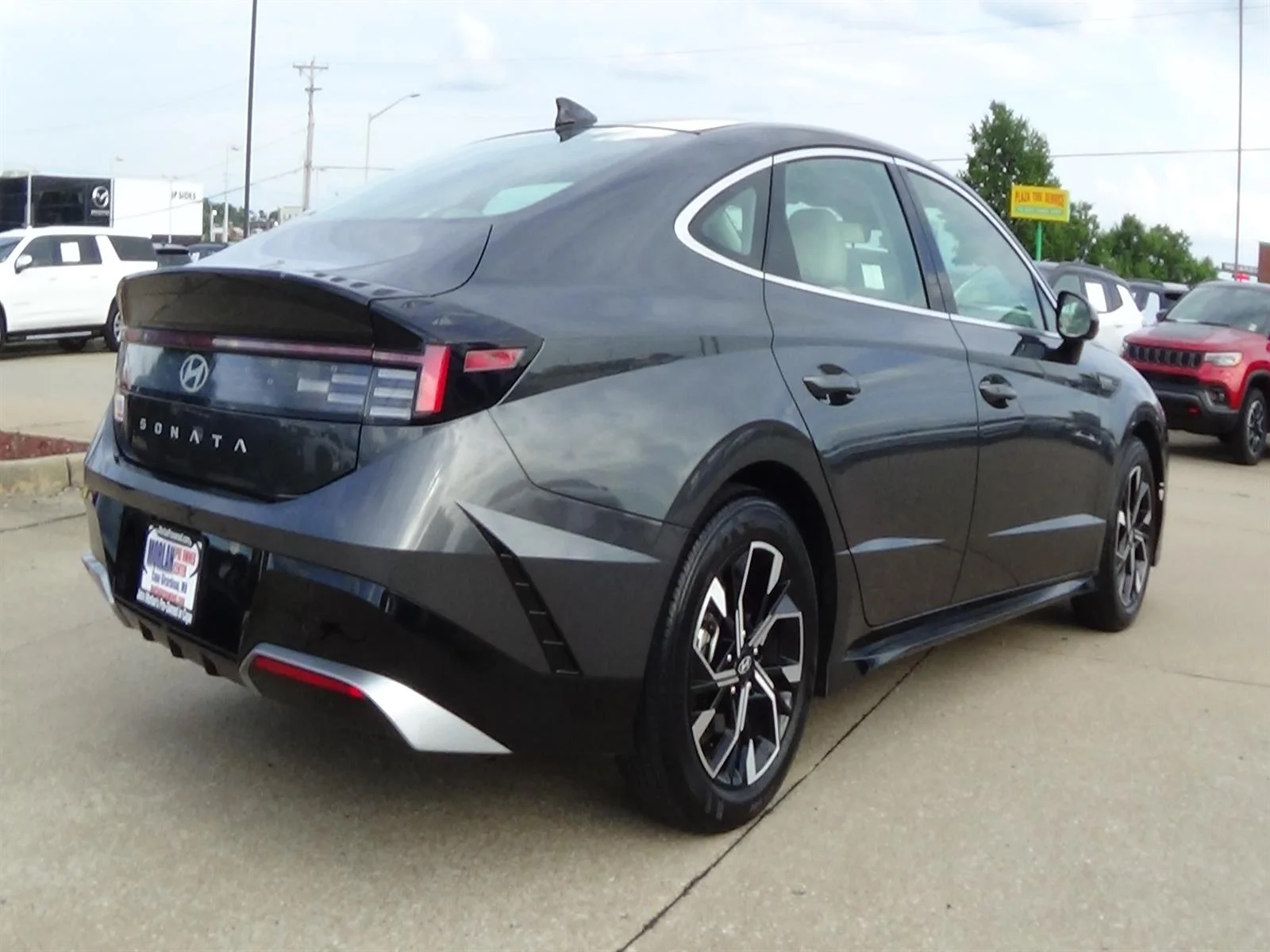 Used 2025 Portofino Gray Metallic (t2g) Hyundai SEL image 6