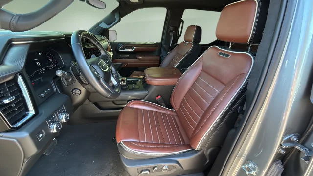 Used 2024 Silver GMC Denali Ultimate image 18