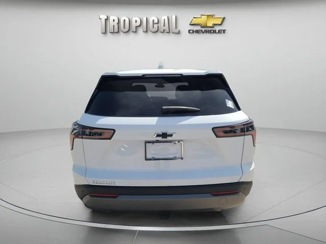 New 2027 Summit White Chevrolet LT image 4