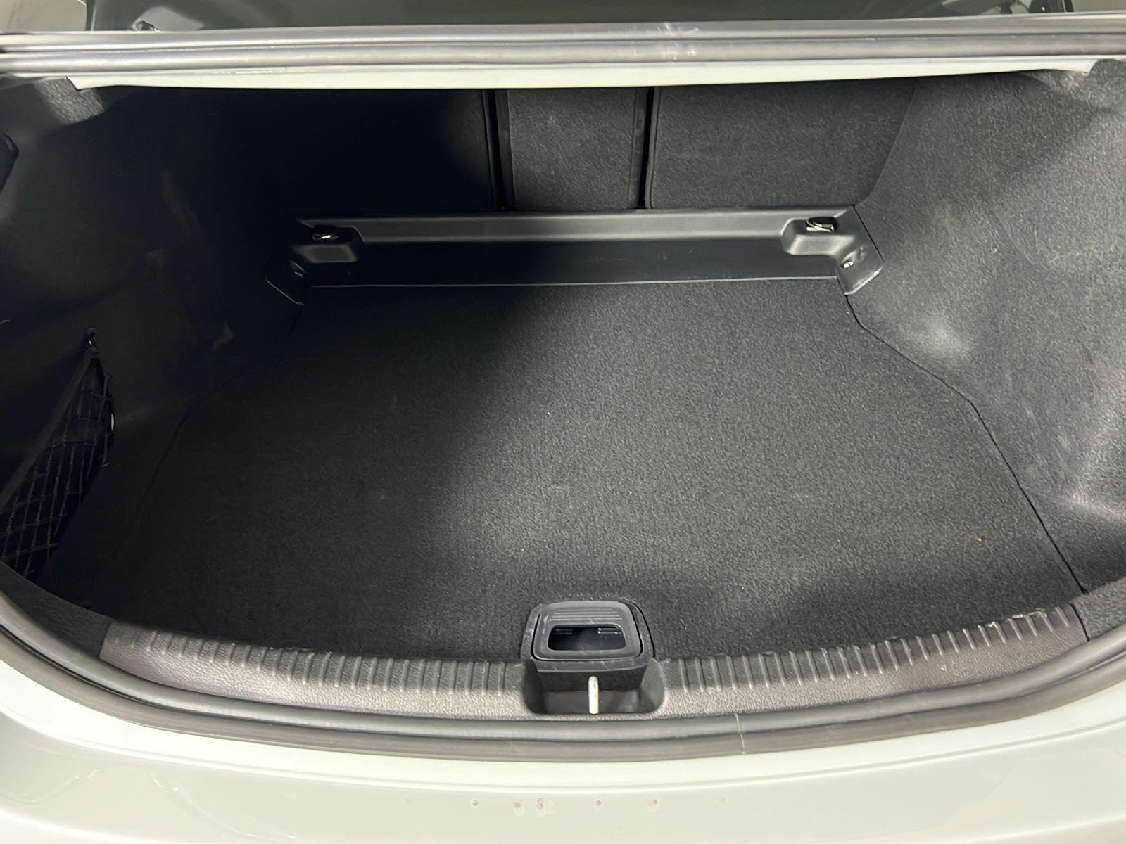 Used 2026 MANUFAKTUR Alpine Grey Mercedes-Benz C 300 image 32