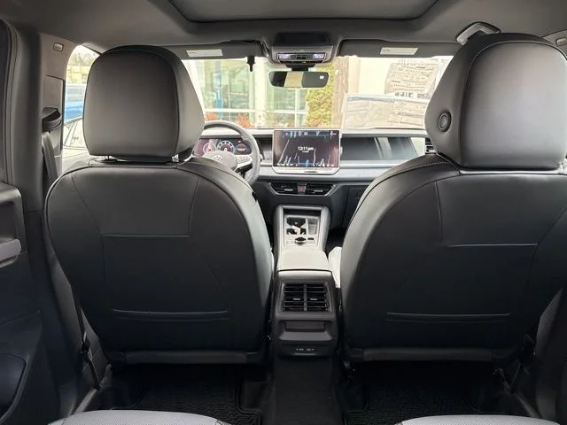 2026 Volkswagen Tiguan SE R-LINE BLACK - Photo 42