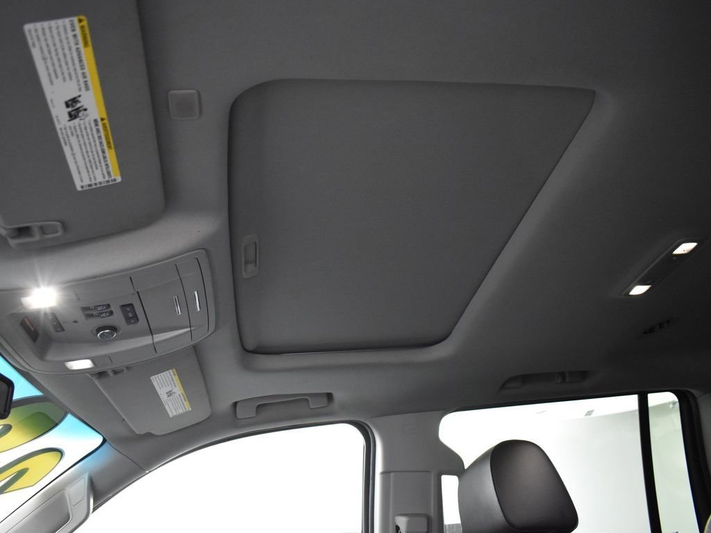 2020 CHEVROLET SUBURBAN - Image 21