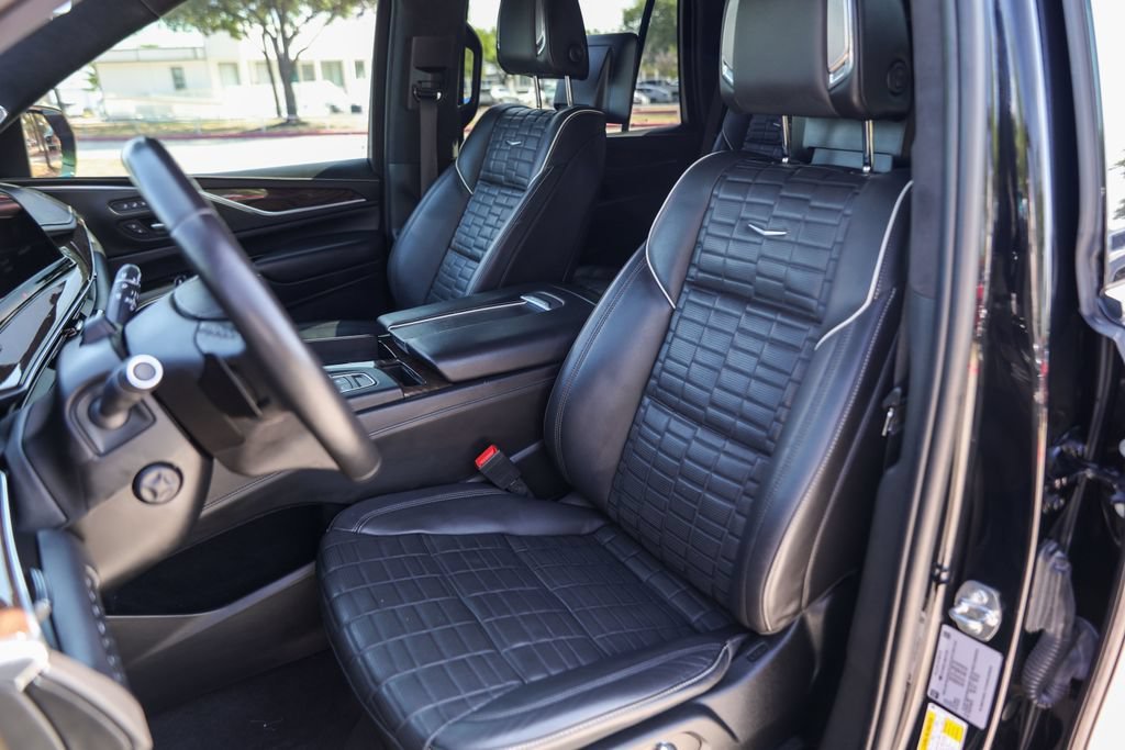 Used 2022 BLACK RAVEN Cadillac Sport Platinum image 7