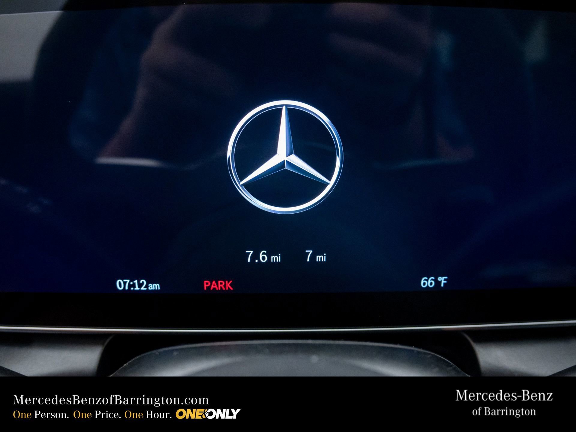 New 2026 Graphite Grey Metallic Mercedes-Benz GLC 300 image 70