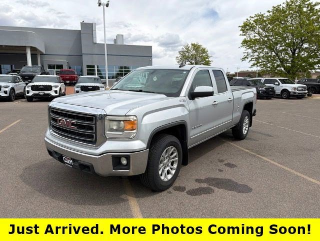 2015 GMC Sierra 4WD Double Cab SLE SWB's photo