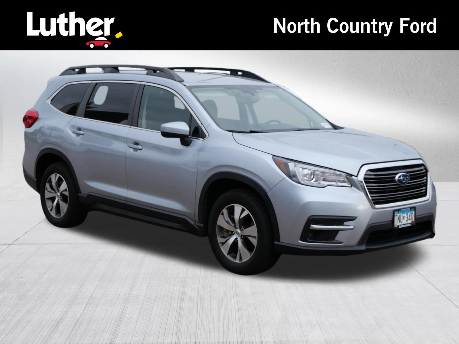 Used 2022 Ice Silver Metallic Subaru Premium image 1
