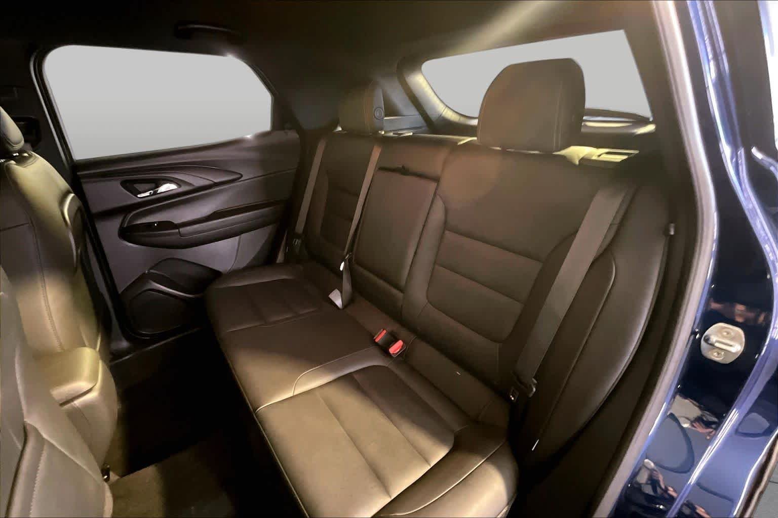 Used 2022 Blue Glow Metallic Chevrolet ACTIV image 21
