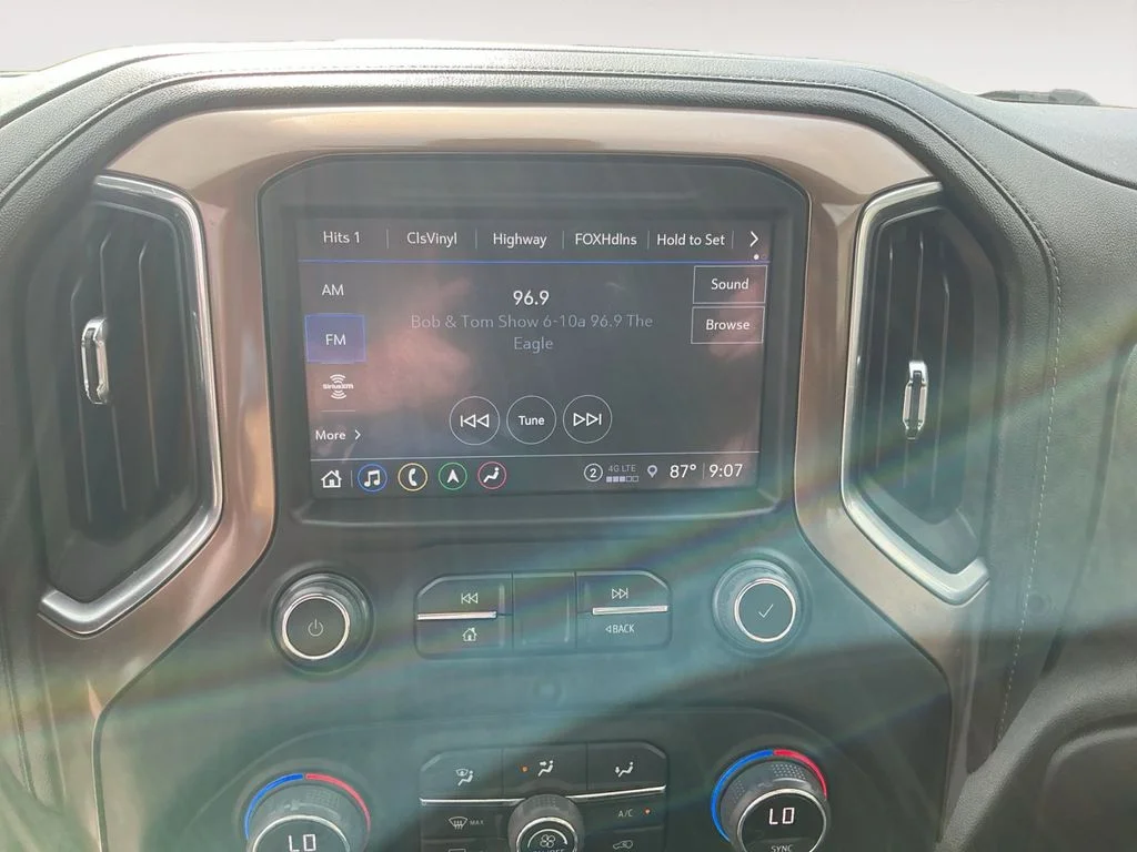 Used 2022 Beige Chevrolet High Country image 15