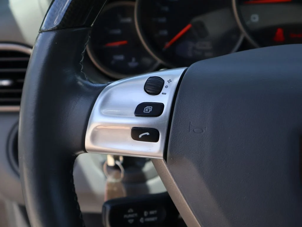 Used 2006 Slate Gray Metallic Porsche Carrera 4 image 27